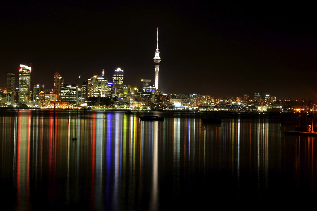 Auckland - Queenstown - no driving required (N)